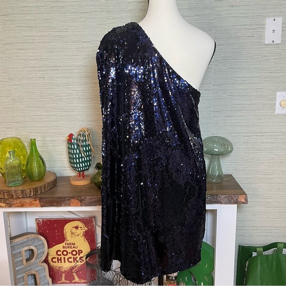 REISS Eva Sequin Cape One Shoulder Mini Dress in Blue Size 8 Party Holiday - Picture 7 of 8